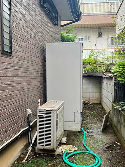 交換前のエコキュート