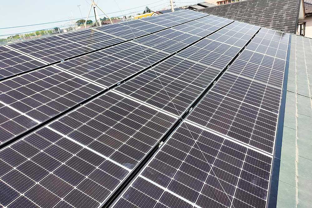 設置後の太陽光パネル
