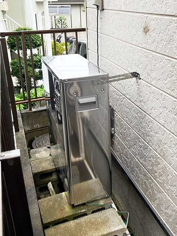 交換後の石油給湯器