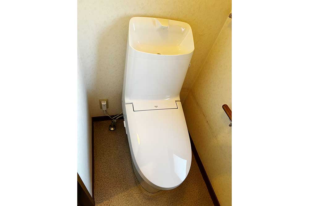 交換後のトイレ