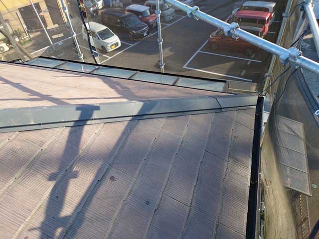棟板金取付