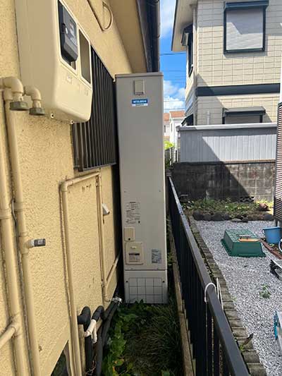 交換前のエコキュート