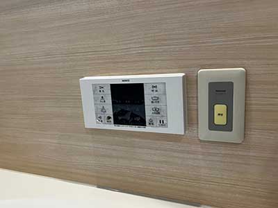 交換前の浴室リモコン