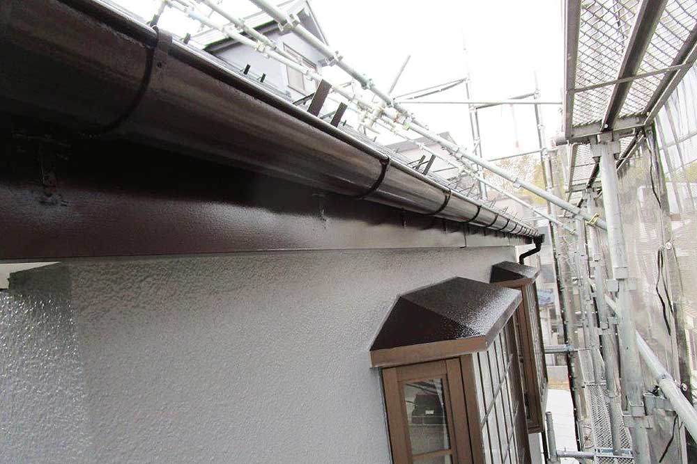 塗装後の雨樋