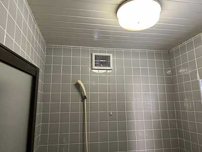 施工前の換気扇
