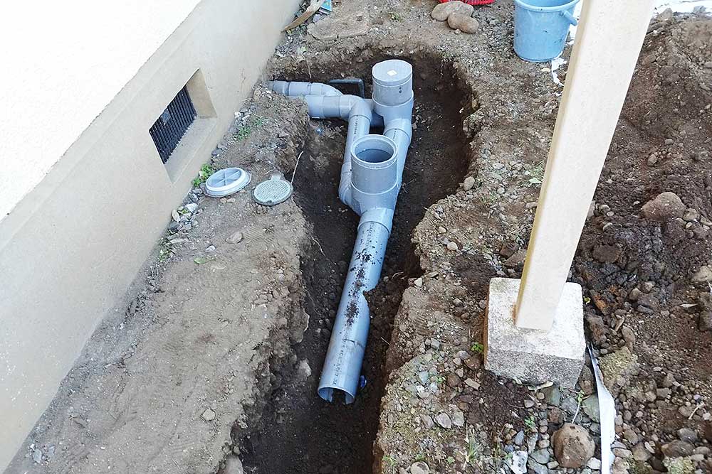 施工中の排水管・排水桝