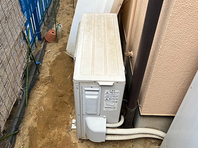 交換前のヒートポンプユニット