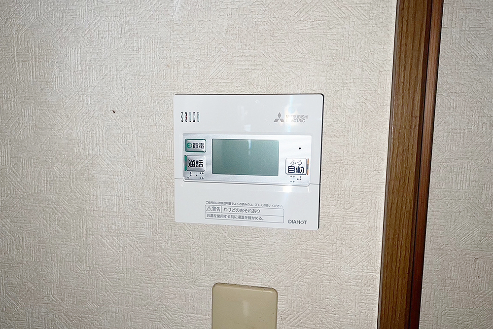 設置後のキッチン側のリモコン