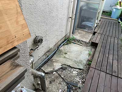 設置前の犬走り