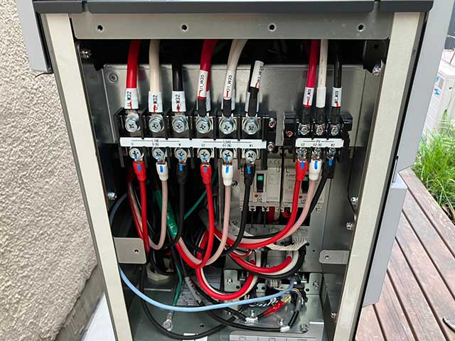電気配線接続