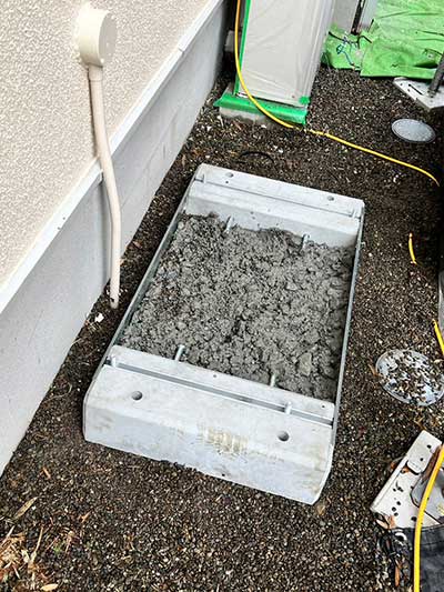 設置前の蓄電池