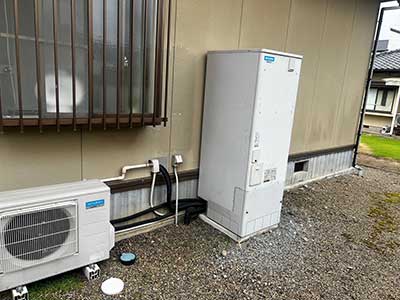 交換前のエコキュート