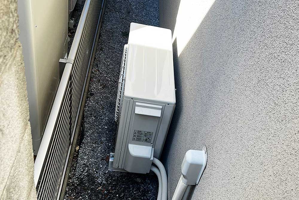 設置後のヒートポンプユニット