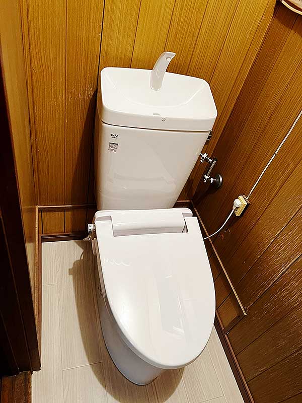交換後のトイレ