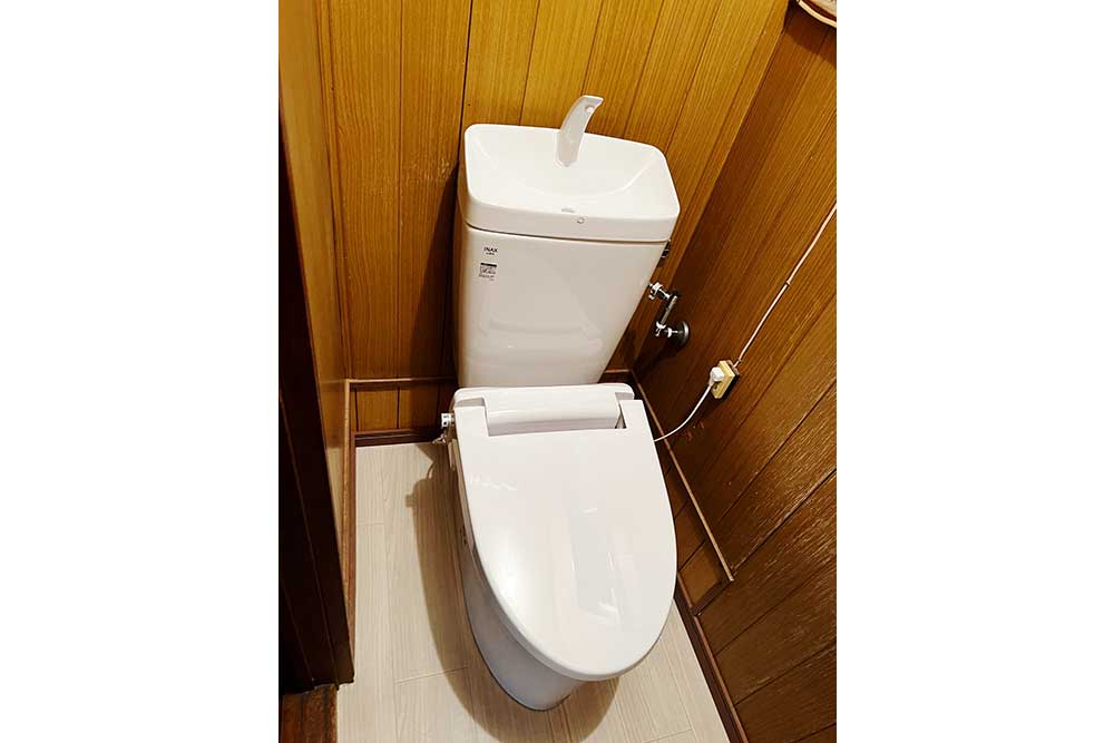 交換後のトイレ