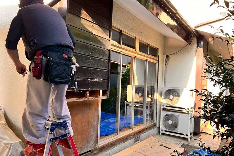 既存の窓・サッシの解体撤去