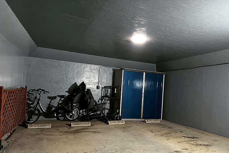 地下車庫・擁壁車庫の補強剤塗布完了