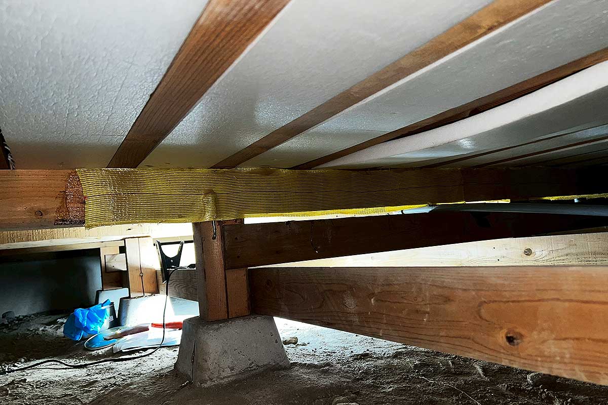 アラミドとタフロンウッドで施工した床下木部