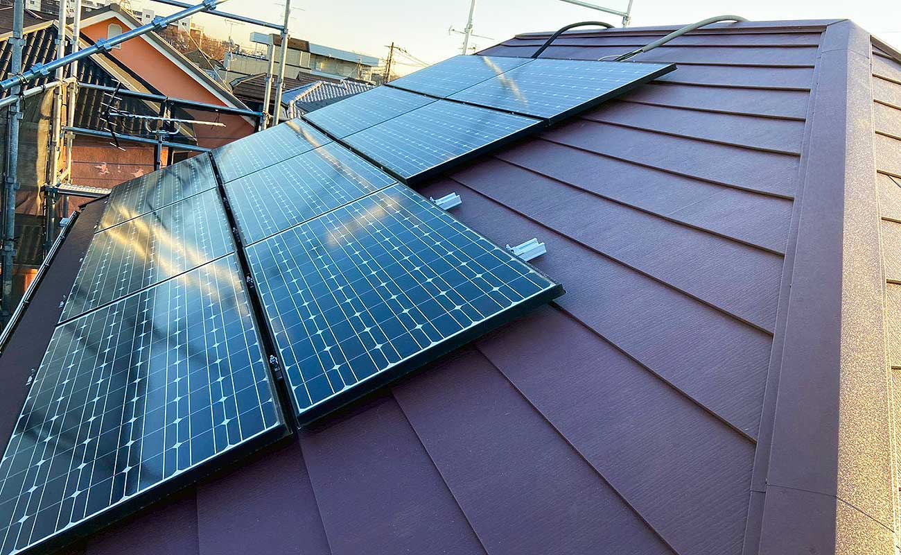 千葉県松戸市　屋根ガルバリウム鋼板・太陽光脱着