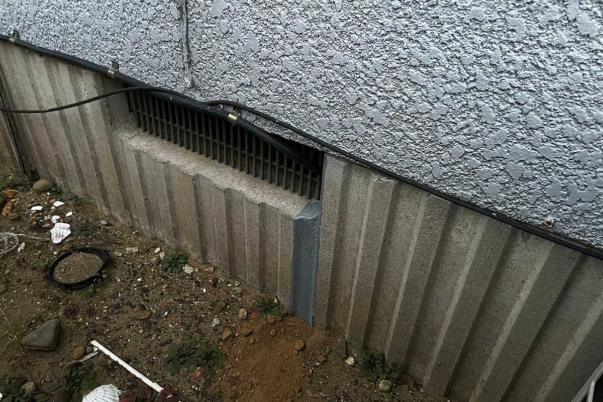 床下の基礎