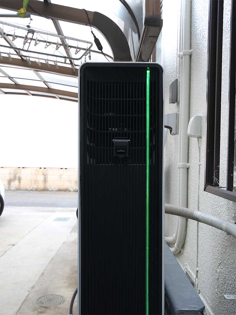 設置後のテスラ（TESLA）製蓄電池Powerwall