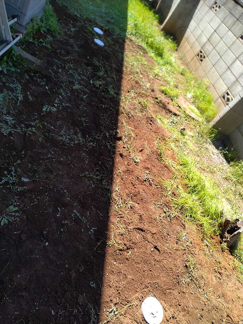 掘削した土を戻した排水管・排水桝設置部分全体