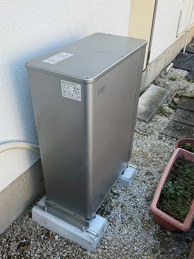 設置が完了した蓄電池スマートPVマルチ12.7kWh