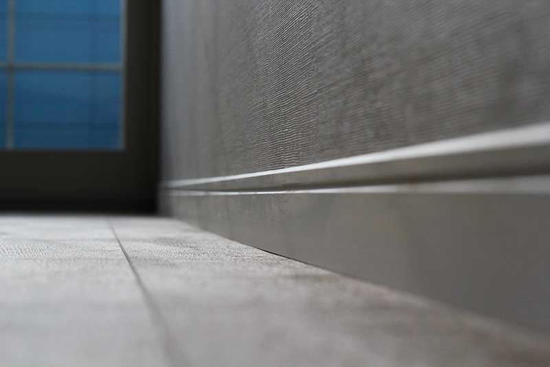 リフォーム後の洋室巾木