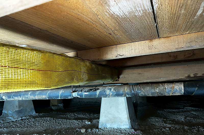 アラミドとタフロンウッドで施工した床下木部
