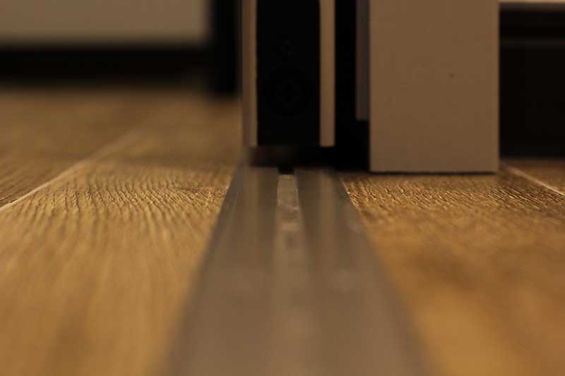 リフォーム後の建具レール