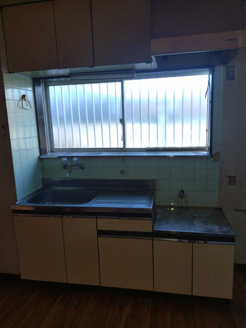施工前のキッチン