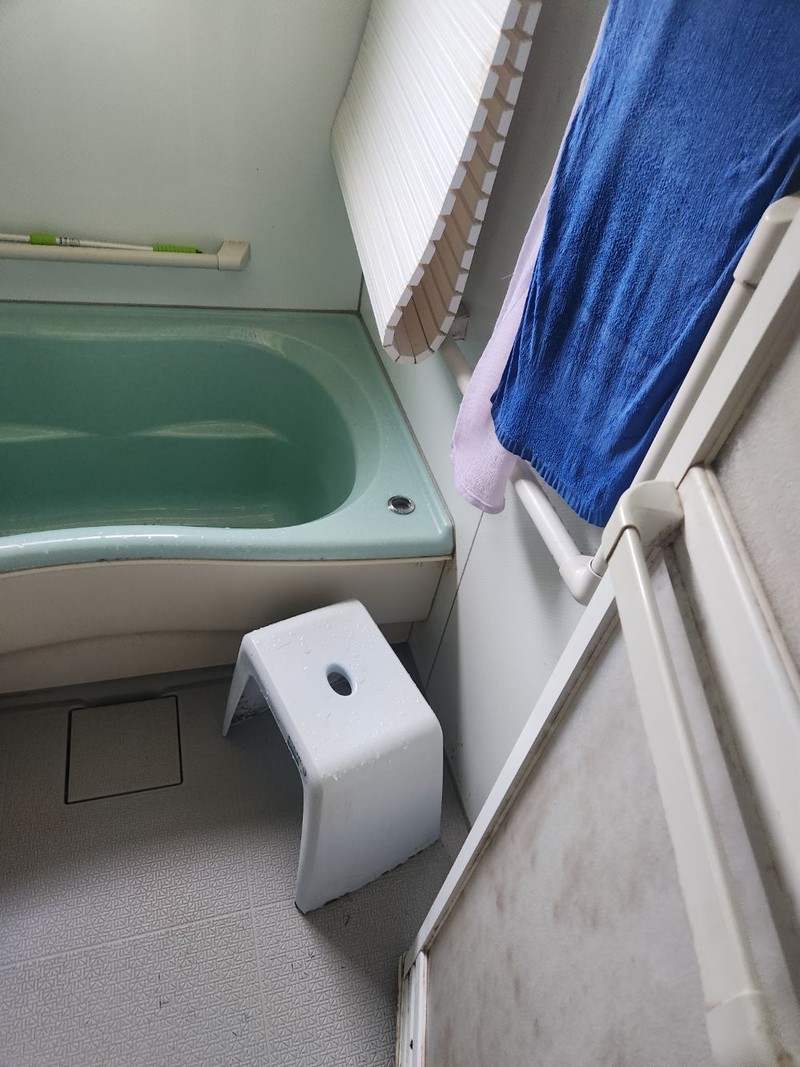 施工前のユニットバス