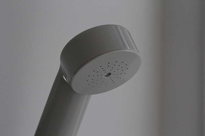リフォーム後の浴室シャワーヘッド