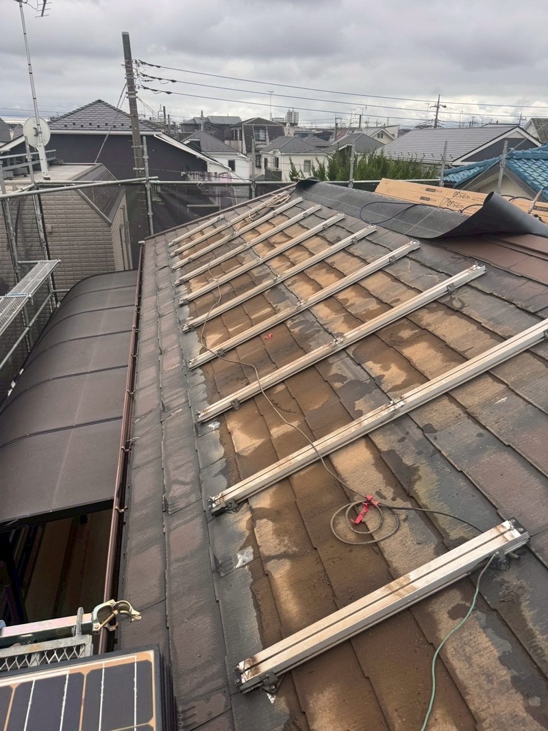 施工前の屋根
