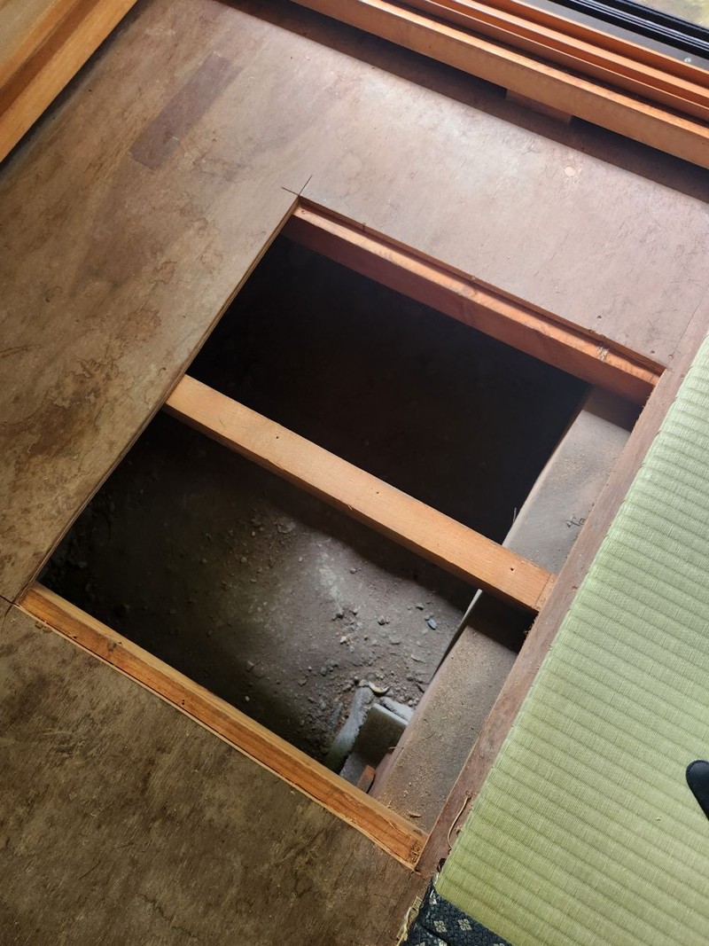 施工前の床下