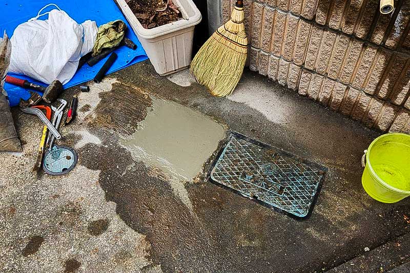 プラチナノバブルUFB DUAL®設置後に新しくコンクリート打設した水道メーター横部分