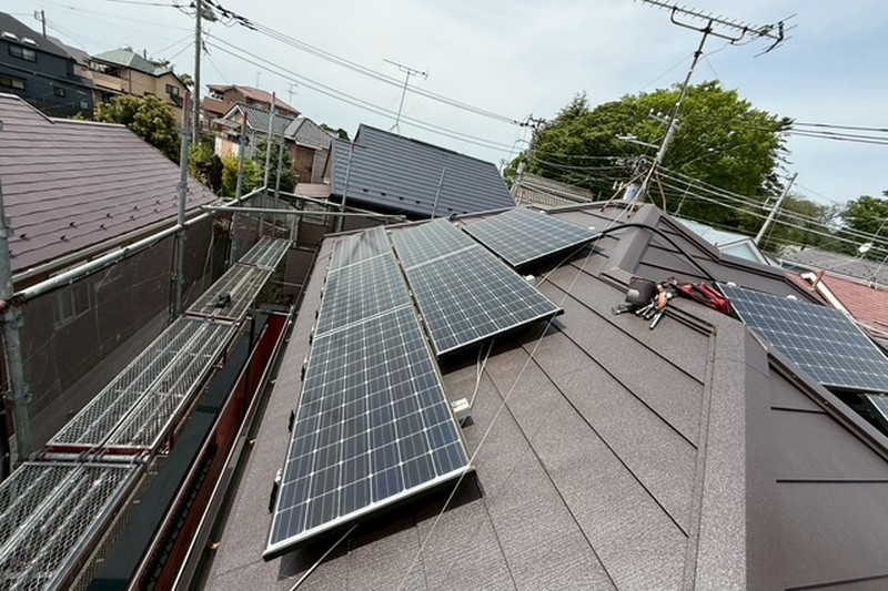 カバー工法・太陽光再設置後の屋根