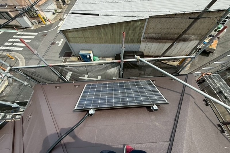 カバー工法・太陽光再設置後の屋根
