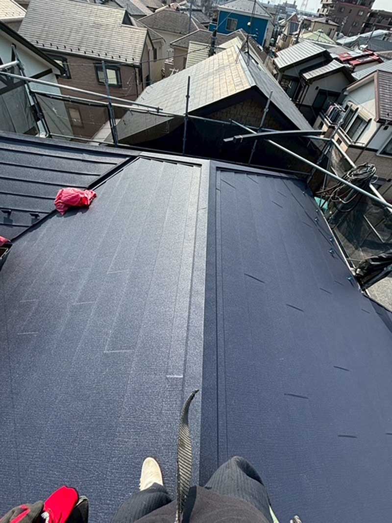 カバー工法施工後の屋根