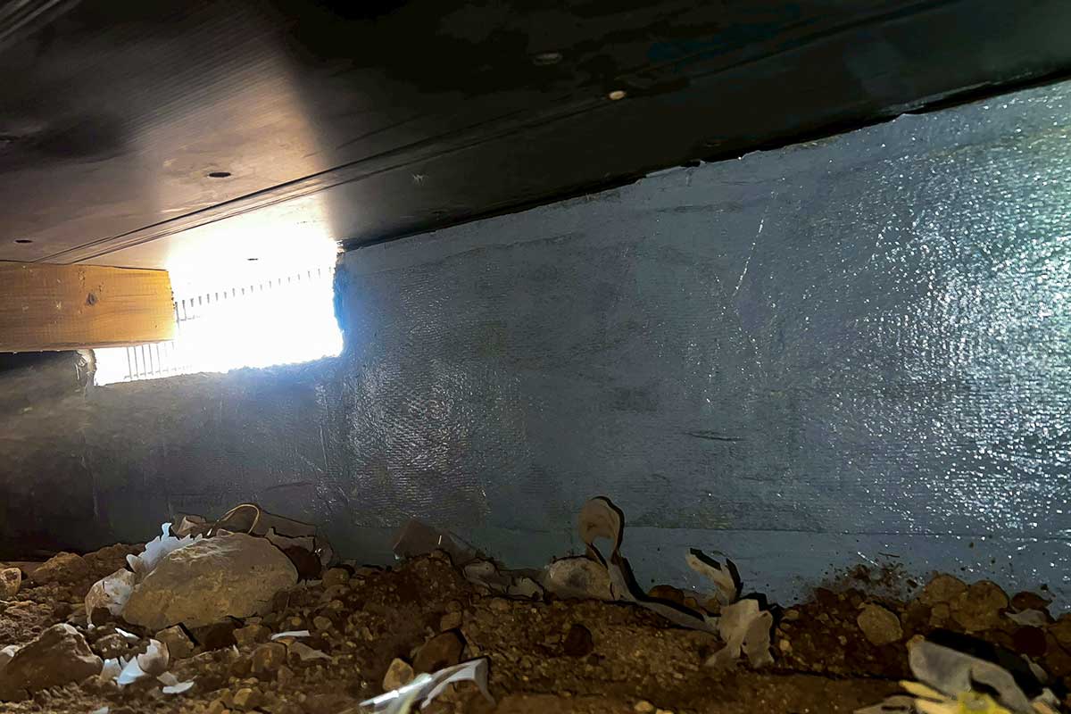 アラミド繊維の上からタックダイン上塗り塗布