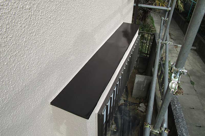 施工後の外壁・庇