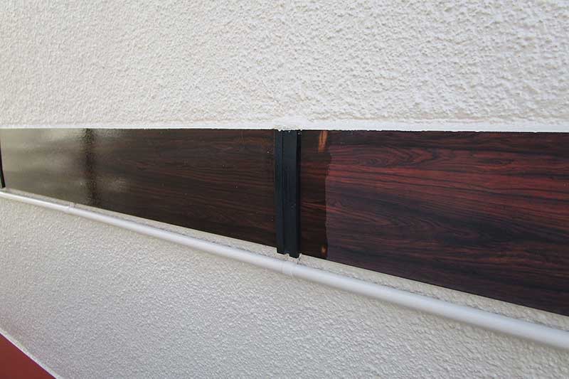 外壁帯の塗装作業