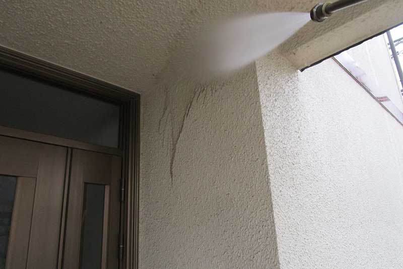 外壁の高圧洗浄