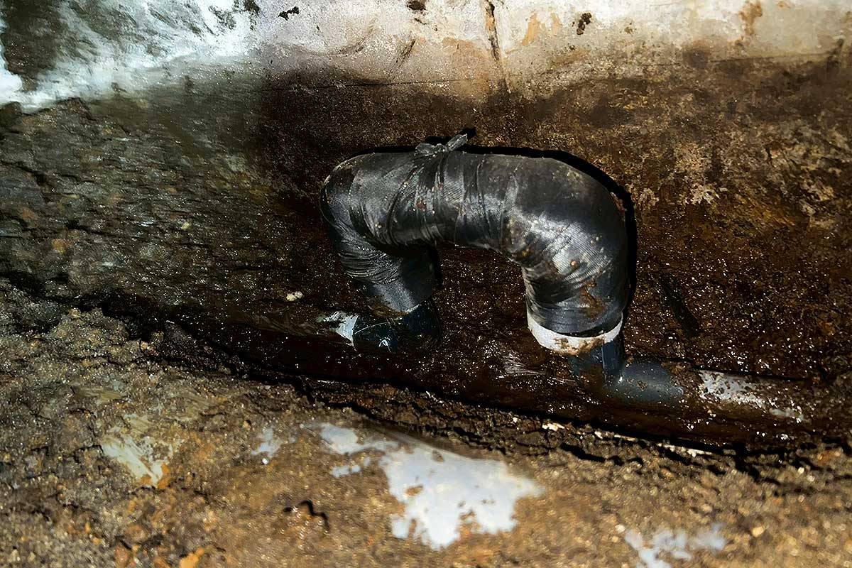 切り回し工事が完了した給水管