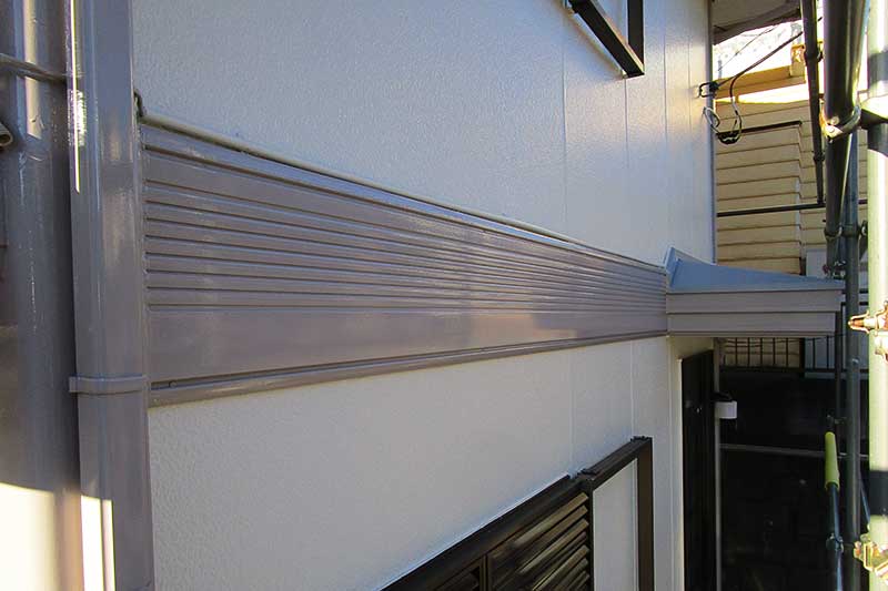 塗装後の外壁帯