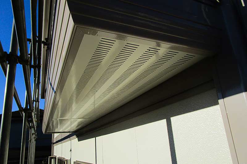 塗装後の下屋根天井