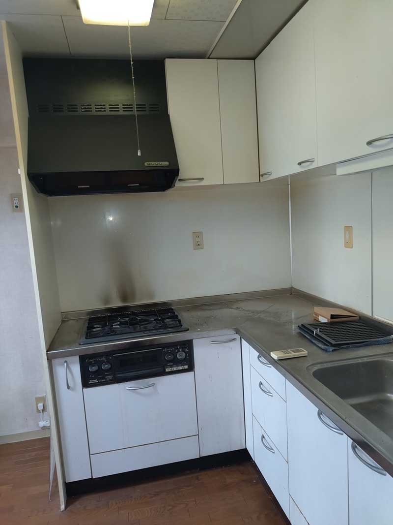 施工前のキッチン