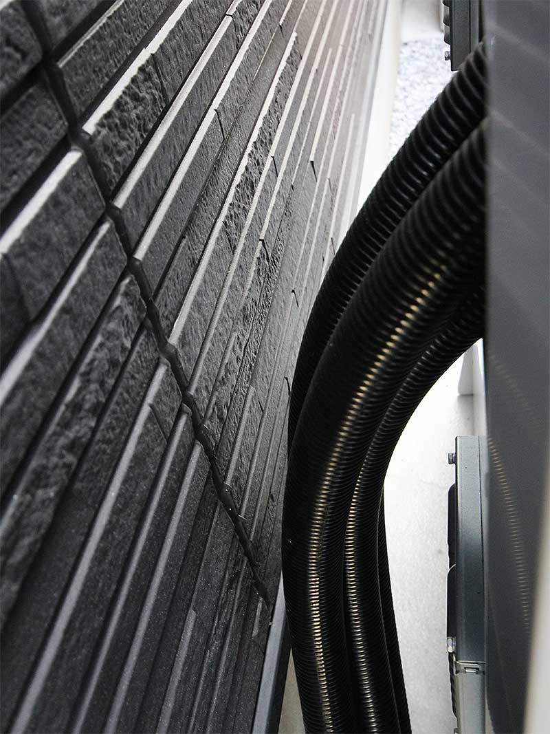 蓄電池スマートスター裏側の配線