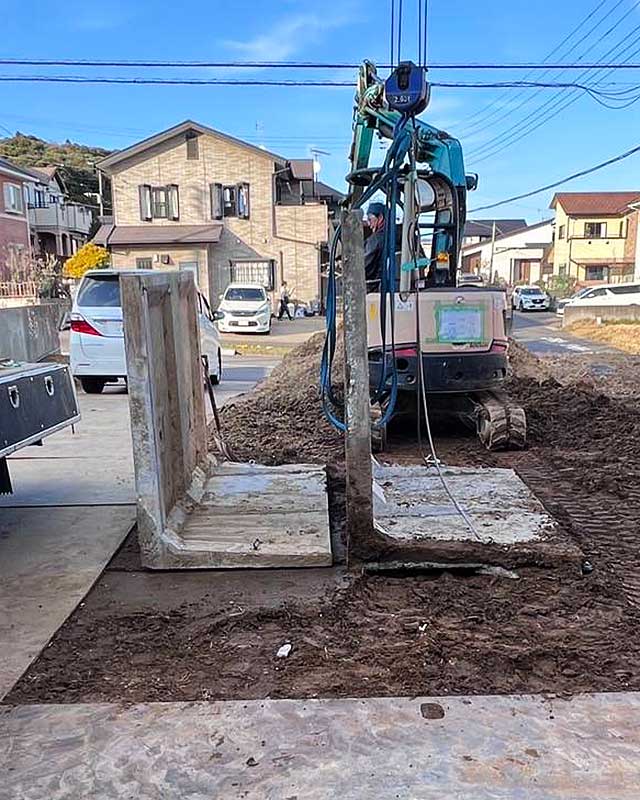土留め擁壁の傾き・ひび割れ補修